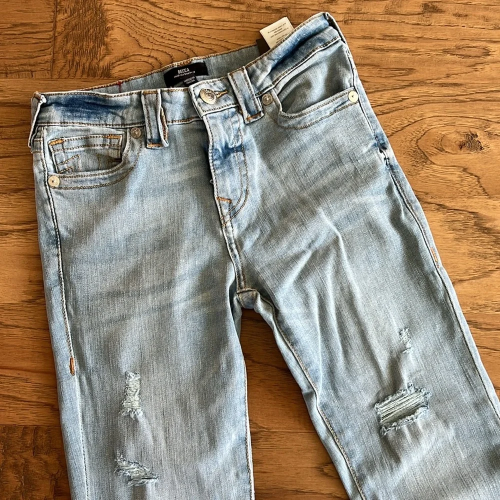 True Religion Mid Rise Bootcut - Picture 2 of 4